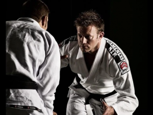 Eli Knight - Jiu-Jitsu Based Self Defense Solutions